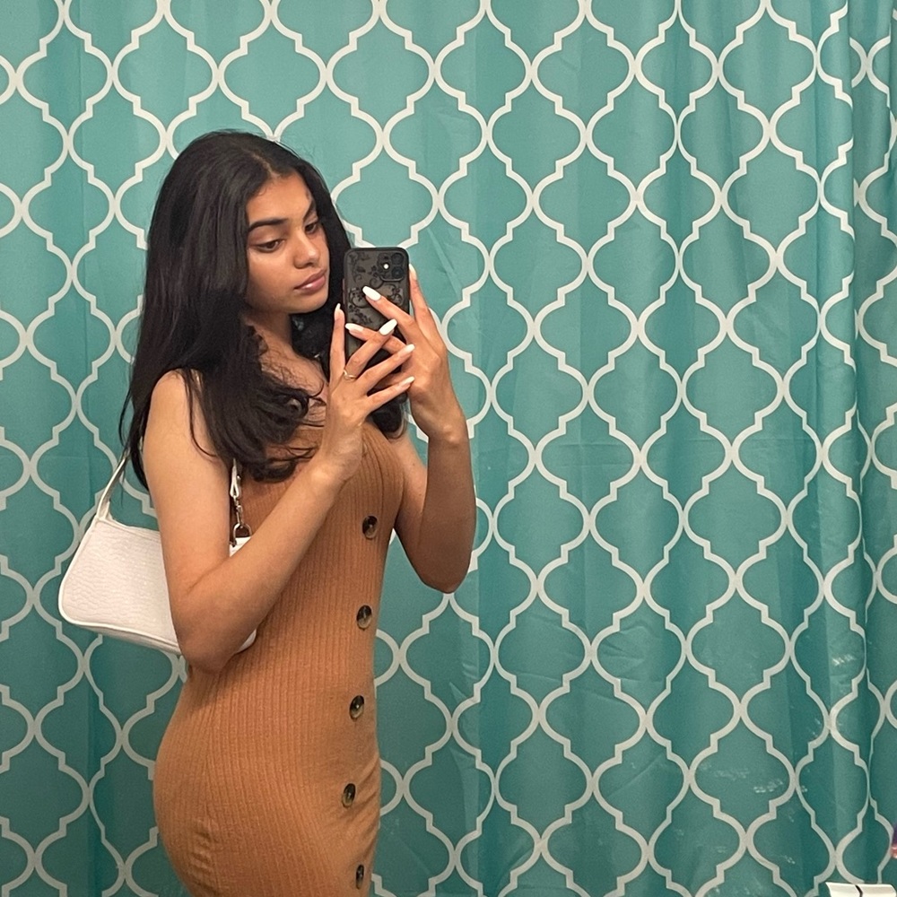 Straight-Buttoned Dress - Picture 3 of 3